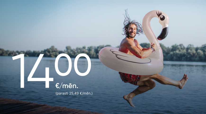 Vīrietis ar rozā flamingo peldriņķi lec ūdenī, attēlā redzama cena 14,00 €/mēn.
