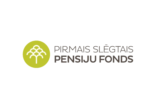 Uz gaiša fona Pirmais Slēgtais Pensiju Fonds ar stilizētu koku zaļā aplī - logotips